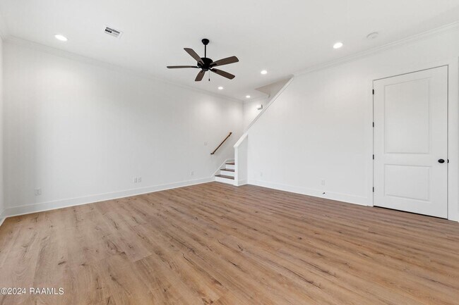 Building Photo - 115 Gaunt Ln