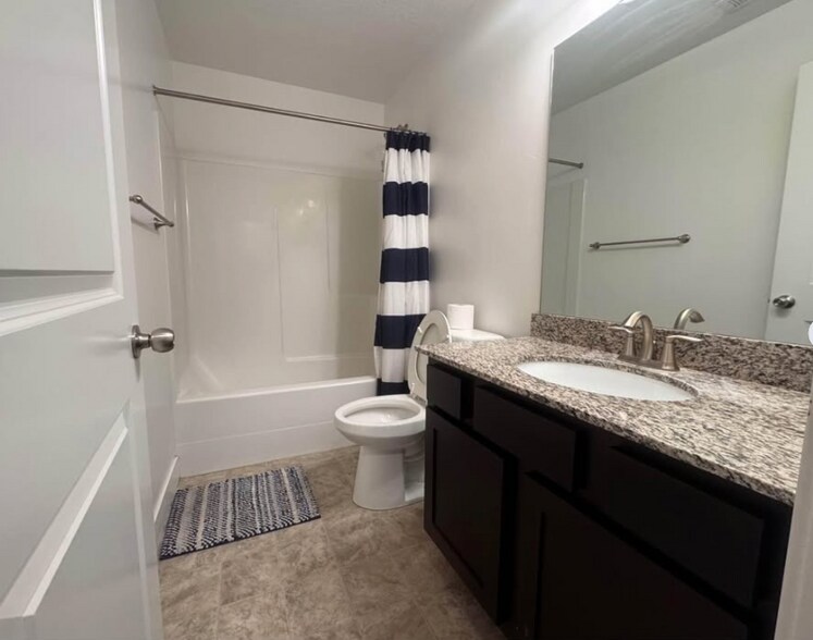 Building Photo - 1984 N 3830 W