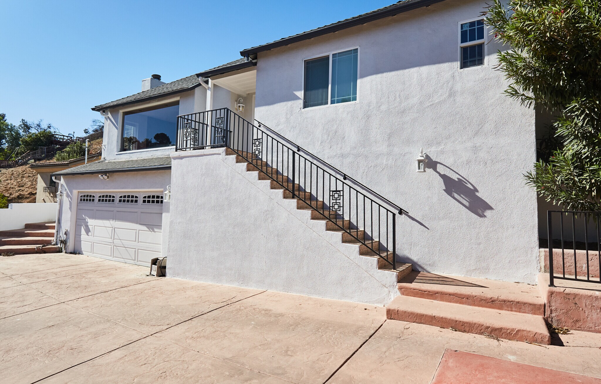 Building Photo - 4007 Sumac Dr