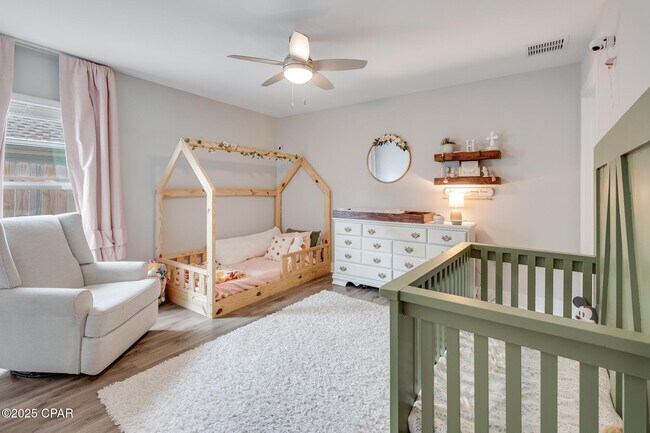 Building Photo - 230 Bayou Bend Ln