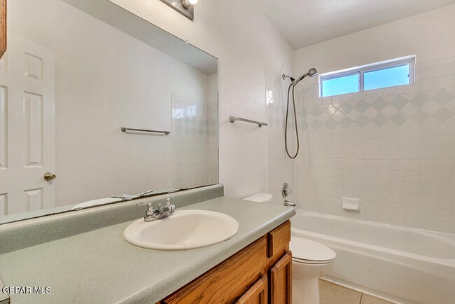 Building Photo - 10917 Loma Alta Pl