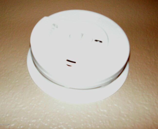 Building Photo - 6725 W Brown St