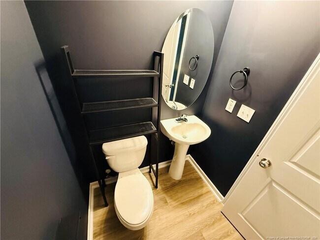 Building Photo - 4029 Racking Horse Rd