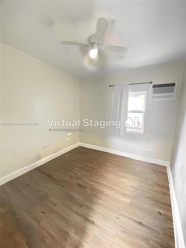 Building Photo - 1935 Liberty St