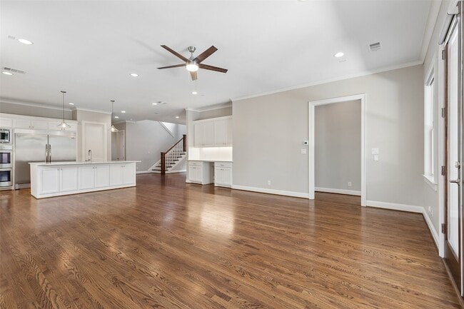 Building Photo - 6030 Vickery Blvd