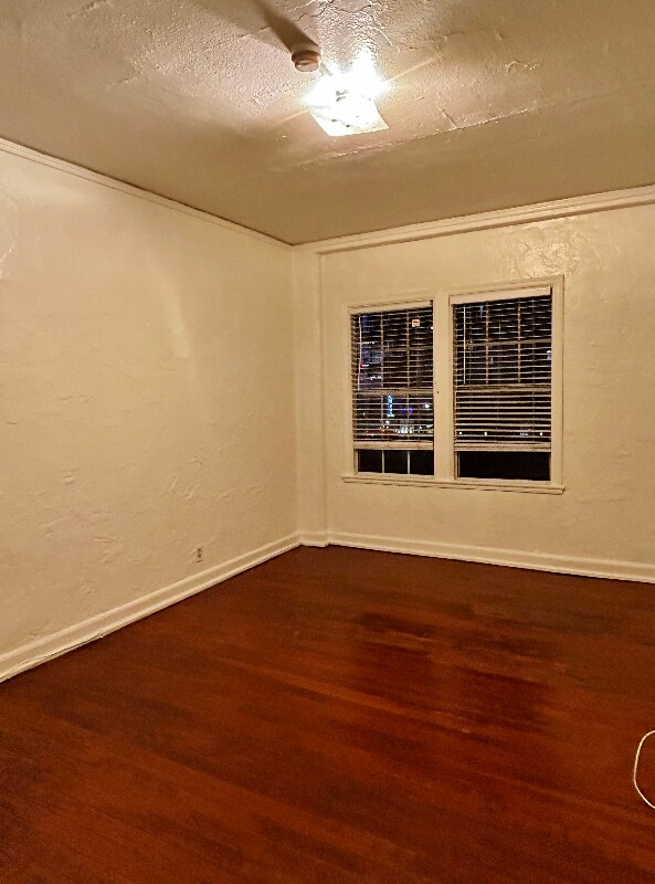 Building Photo - 1523 N McCadden Pl