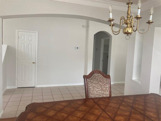 Building Photo - 8522 Chickamauga Ln