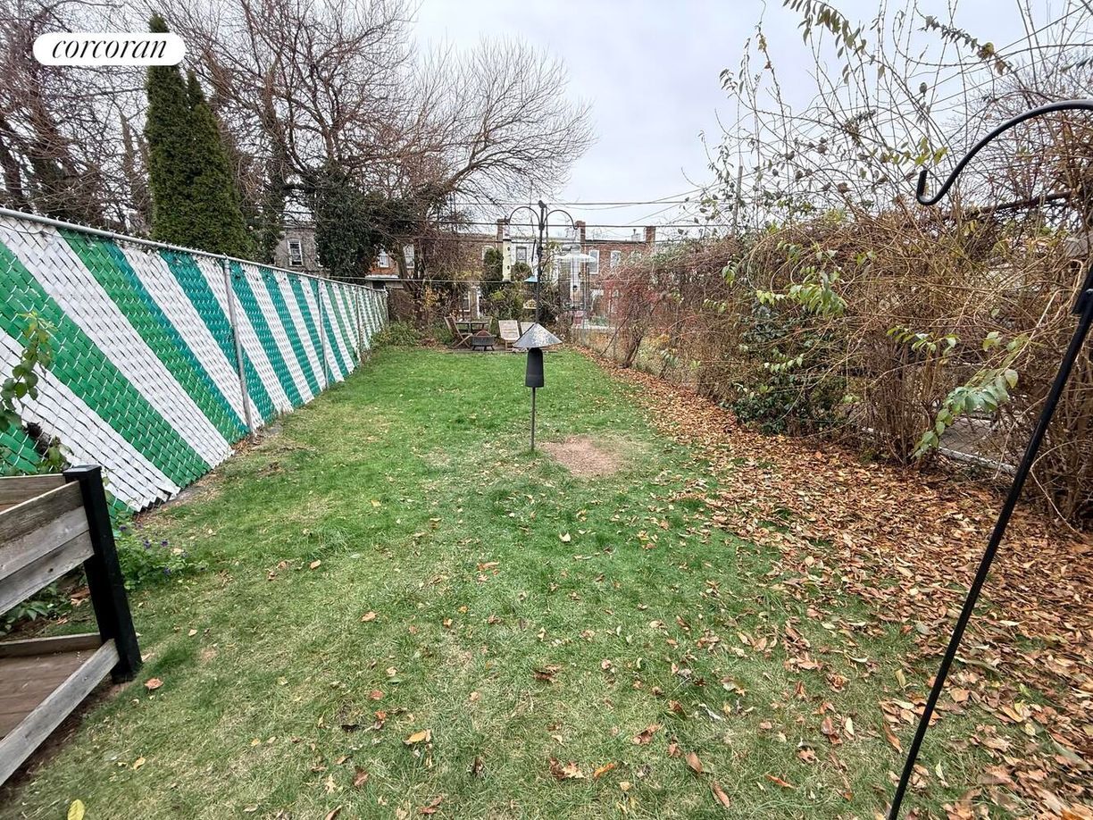 Building Photo - 1360 Prospect Pl