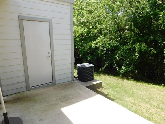 Building Photo - 12182 Abbey Glen Ln