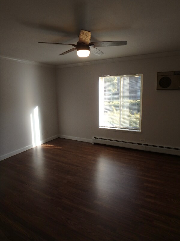 Building Photo - 500 N Wilke Rd