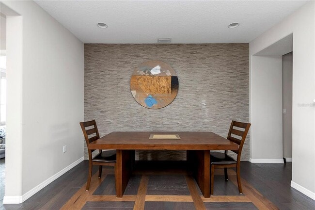 Building Photo - 5423 NW 35th Ln Rd