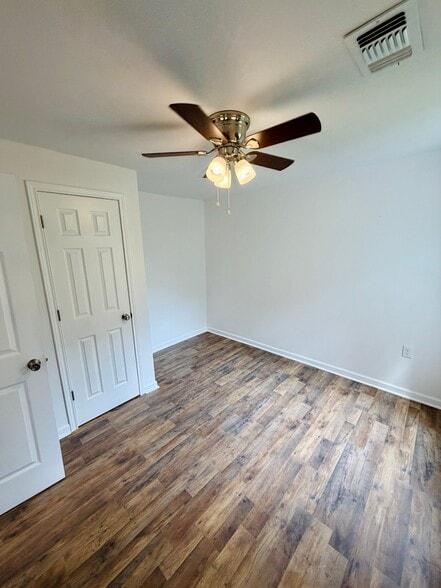 Building Photo - 1712 Plant St