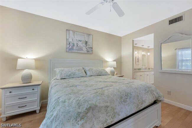Building Photo - 818 Tanbark Dr