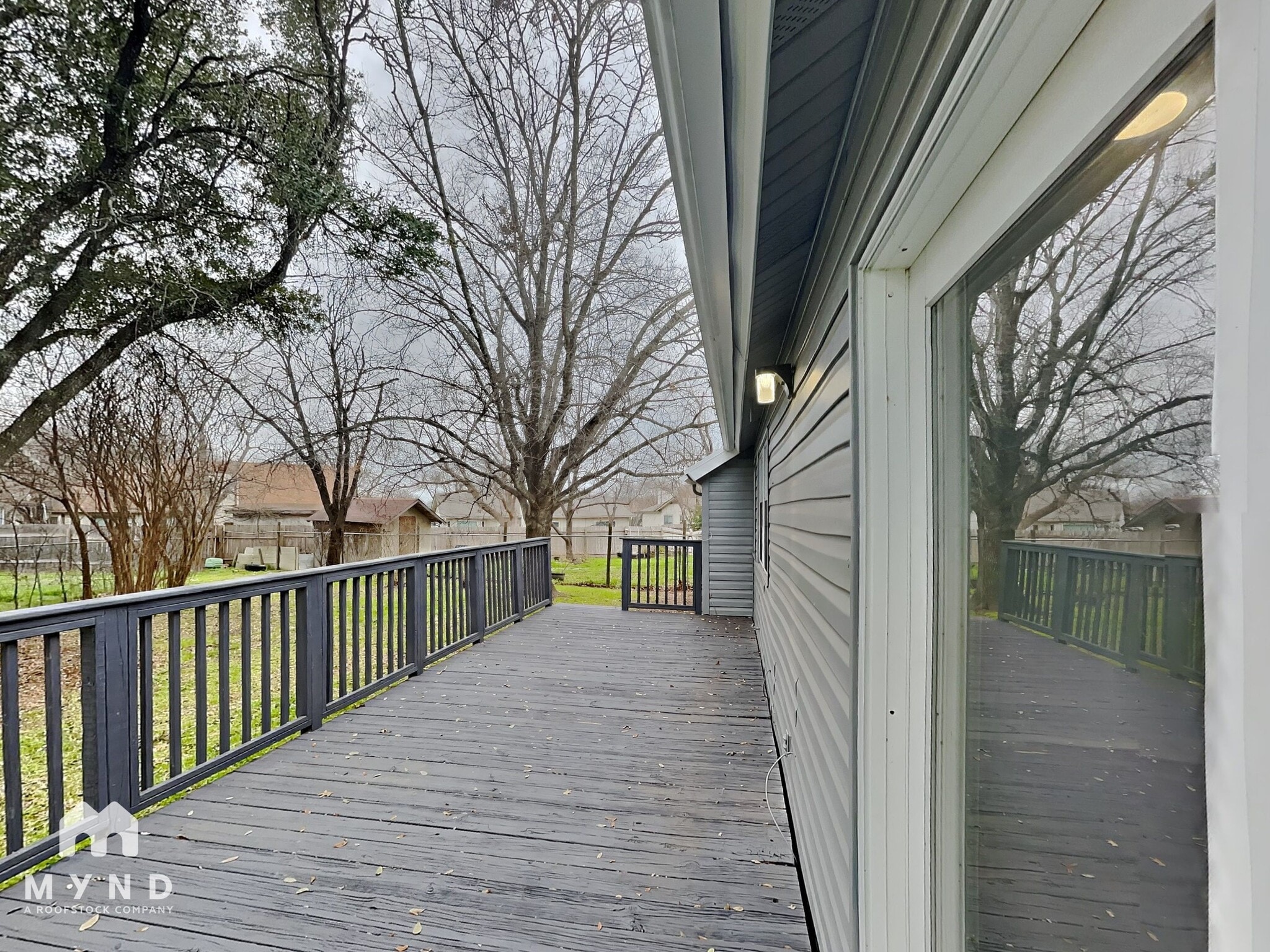 Building Photo - 1901 Gentilly Cir