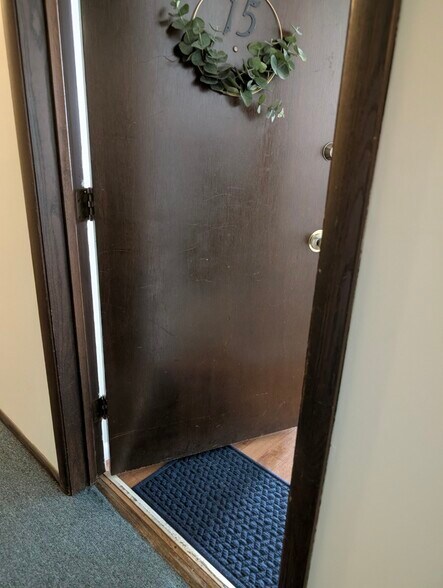 Building Photo - 366 Elton Hills Dr NW