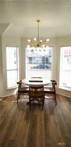 Building Photo - 2703 Blackburn Dr