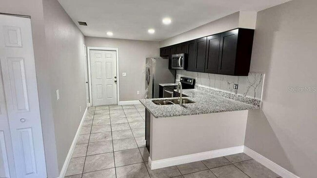 Building Photo - 249 Century Blvd