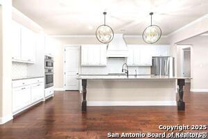 Building Photo - 17702 Horseman Rd