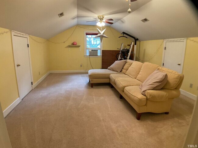 Building Photo - 3105 Mel Oak Trail