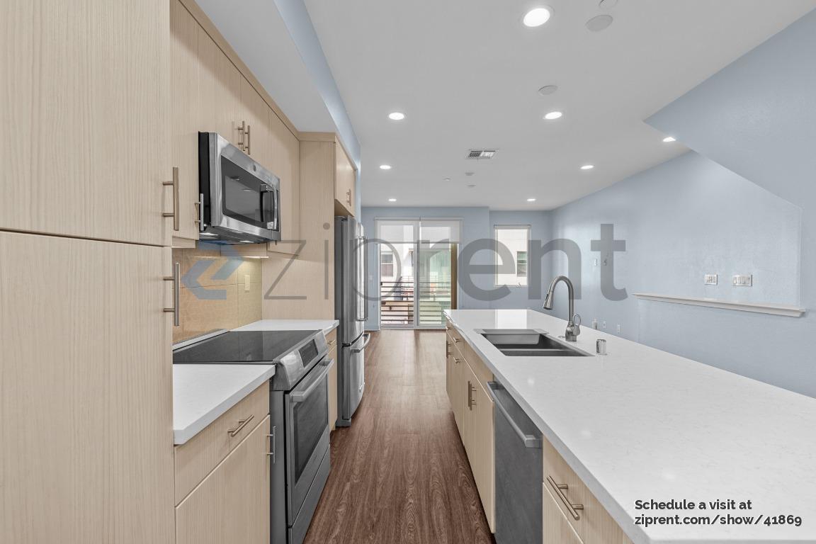 Building Photo - 1505 Prescott St