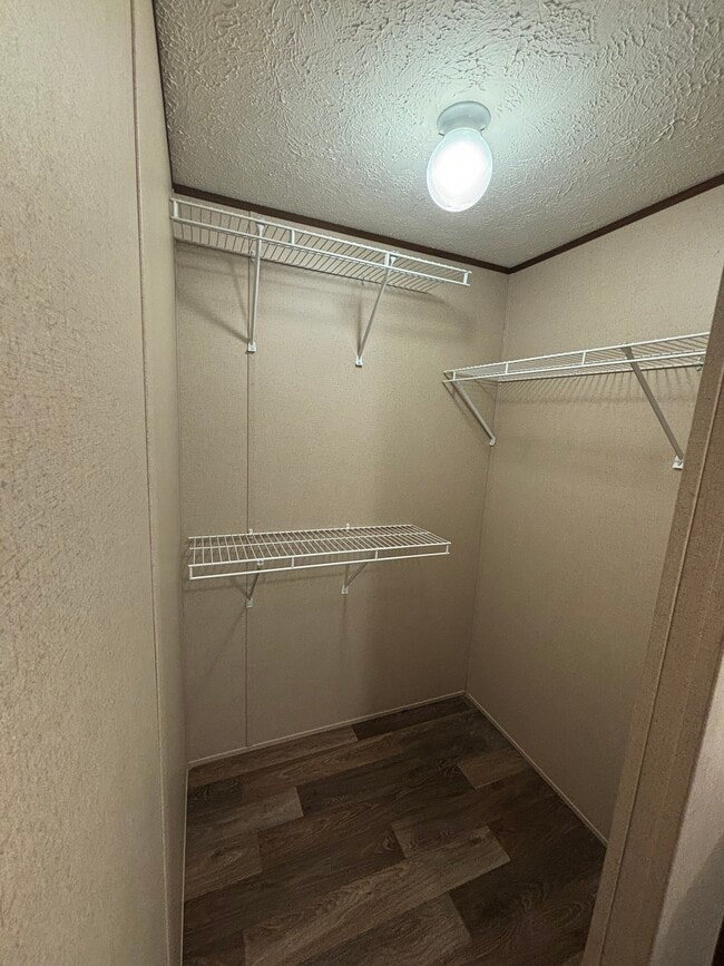Building Photo - 2565 Culbreth Dr
