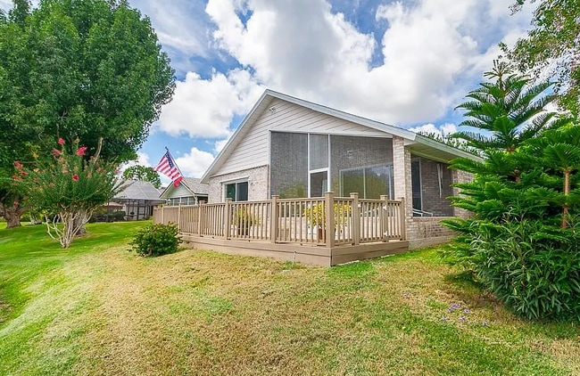 Building Photo - 125 Morning Dove Ct