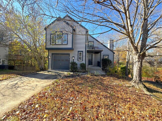 Building Photo - Lake Ridge Gem: Your Inviting Home Awaits!