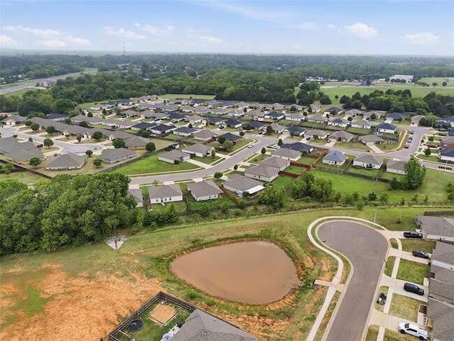 Building Photo - 1200 Granite Ln