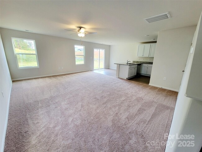 Building Photo - 3023 Trailblazer St