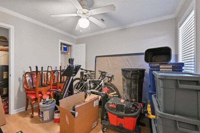 Building Photo - 1225 Westfield Ln