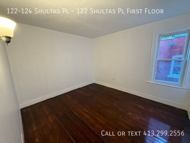 Building Photo - 122-124 Shultas Pl-122 Shultas Pl First Floor