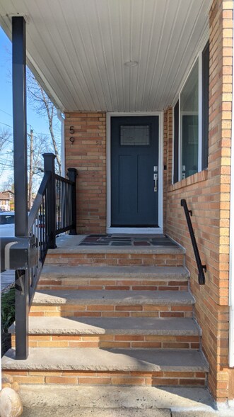 Building Photo - 59 Orange St