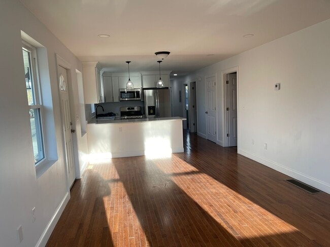 Dining + Living room - 472 Friendship St