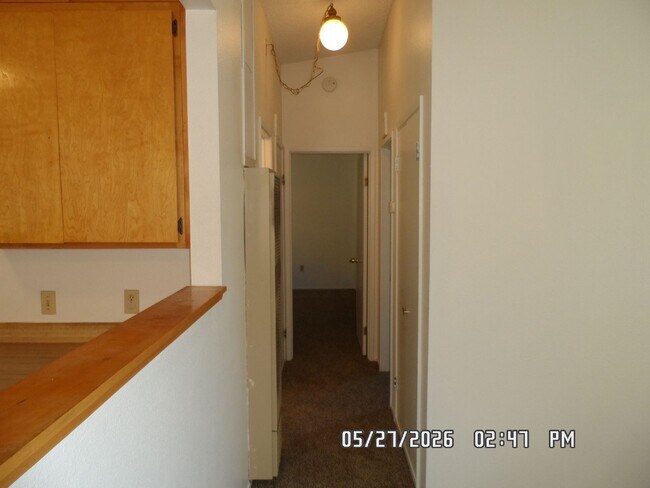 Building Photo - 25676 Flathead Rd