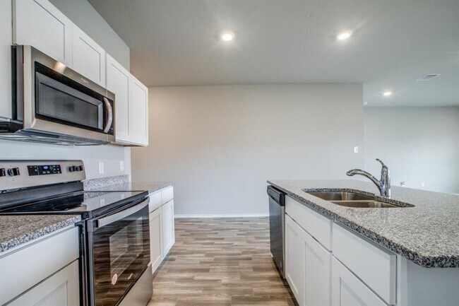 Building Photo - 217 Pecos Dr