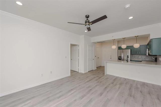Building Photo - 3102 Kings Rd