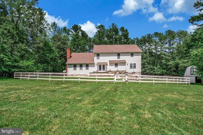 Building Photo - 8 Wilderness Ct
