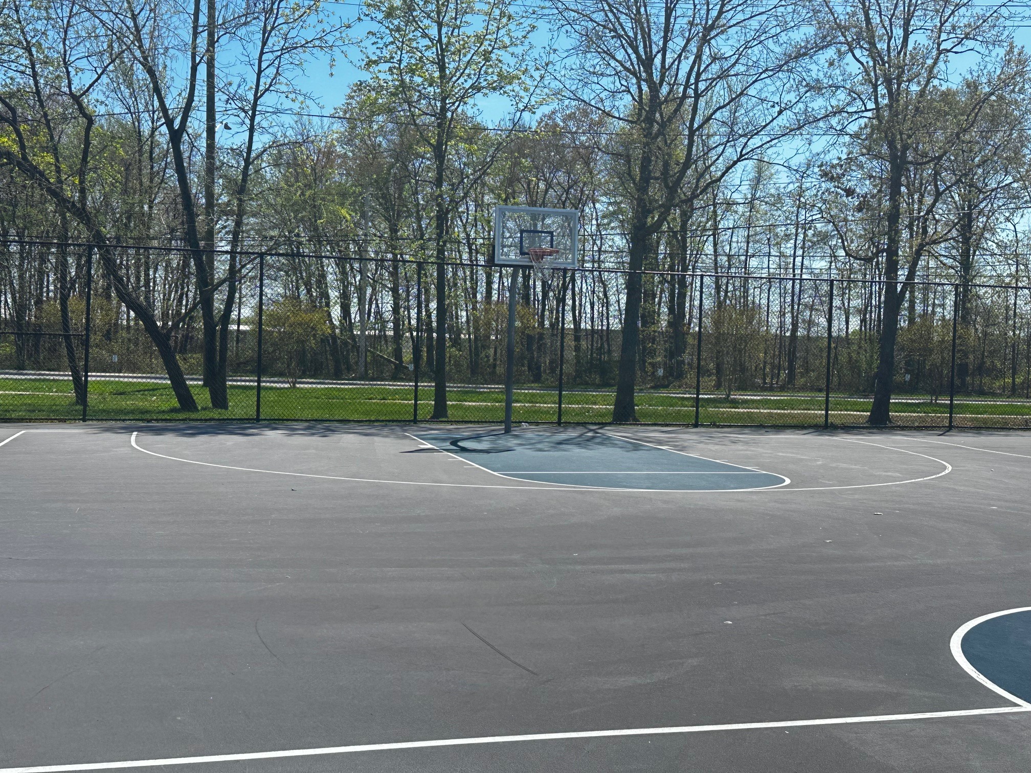 Community Basketball Court - 8719 East Grv
