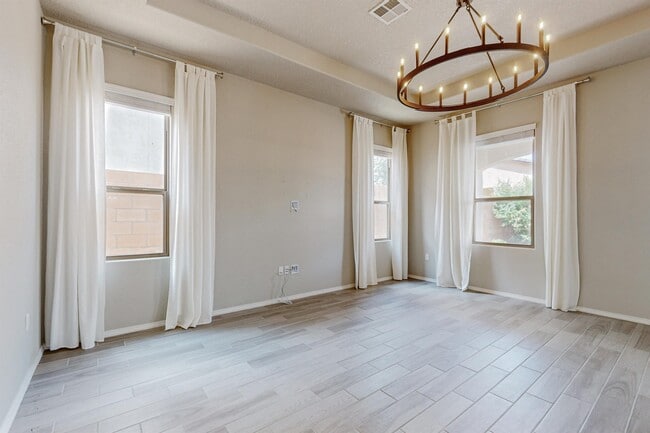 Building Photo - 6011 Buckthorn Ave NW