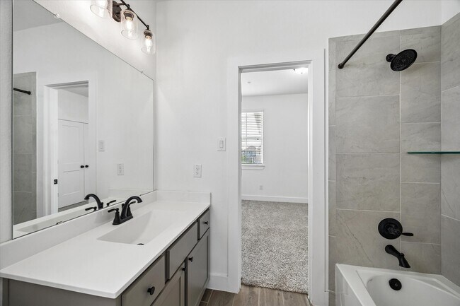Building Photo - 12946 Rio Mariano Ln