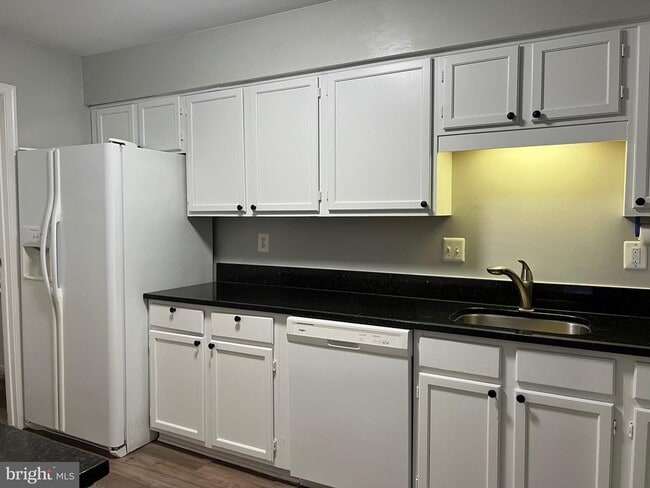 Building Photo - 10448 Rapidan Ln