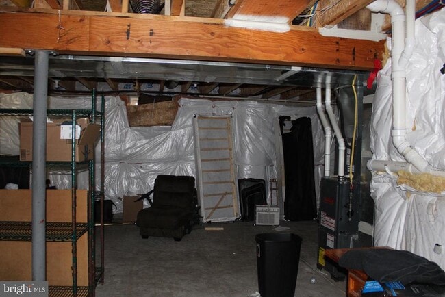 Building Photo - 107 Ellis St