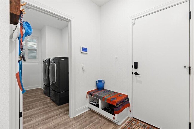 Building Photo - 513 Georgia Lace Trail