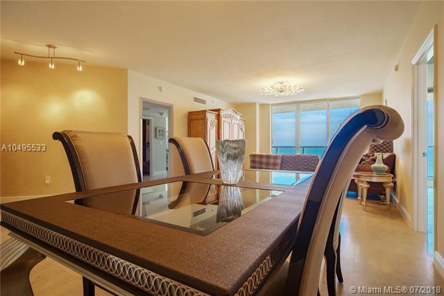 Building Photo - 16699 Collins Ave
