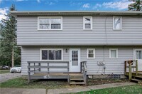 Building Photo - 24 Faahs Dr