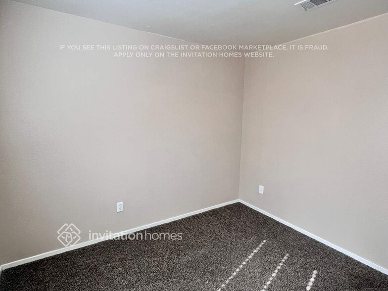 Building Photo - 876 Tollbrook Way