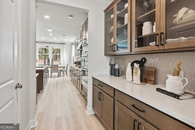 Building Photo - 5015 Kennison Wy