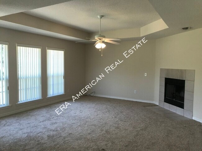 Building Photo - 2642 Hidden Creek Dr