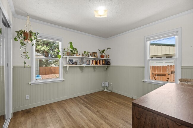 Building Photo - 2808 W Upton Ave