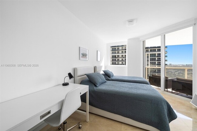 Building Photo - 4779 Collins Ave